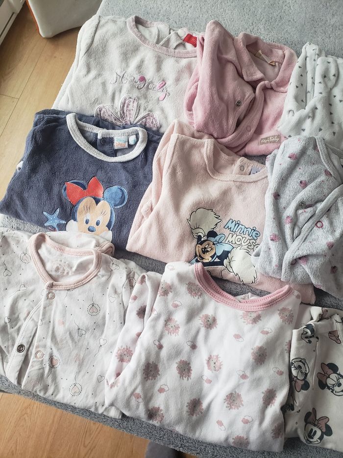 Lot de pyjama 6 mois - photo numéro 3