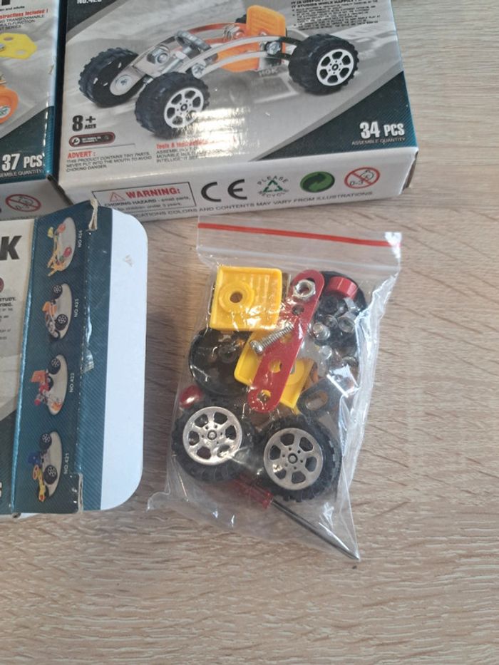 Lot de 6 boîtes de jeux de construction neuves - photo numéro 2