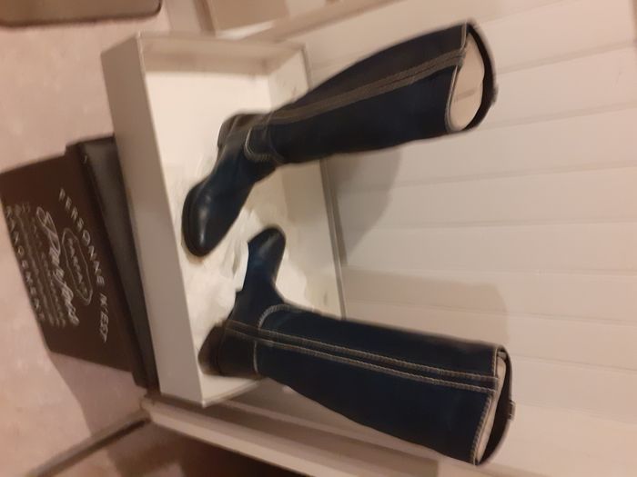 bottes en cuir à enfiler de la marque Regard