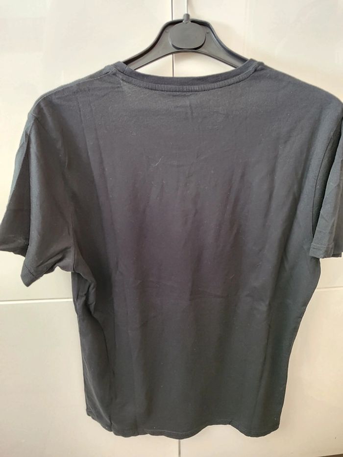 T shirt - photo numéro 2