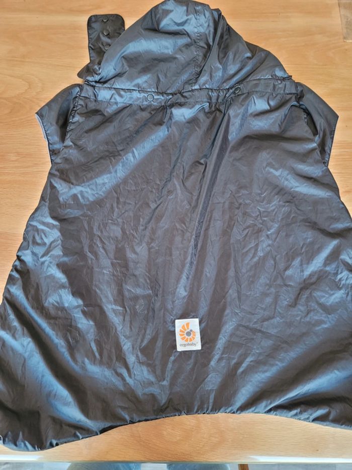 Couverture de portage universelle ergobaby - photo numéro 2