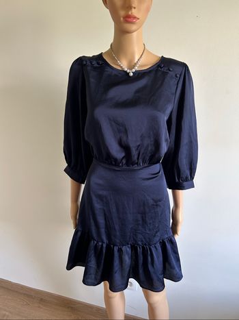 Robe bleue marine satinée Naf Naf taille 38 jamais portée