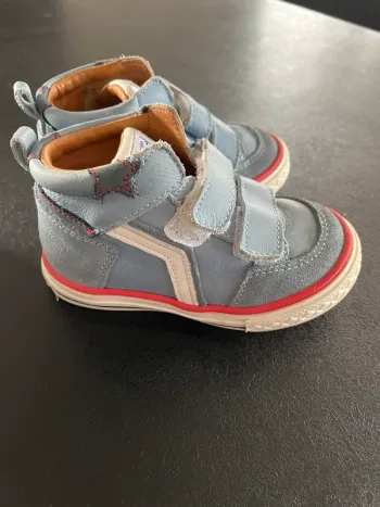 Chaussures taille 22