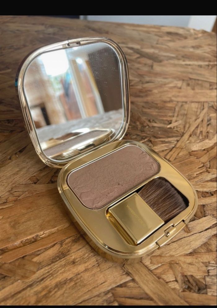 ✨ Lot maquillage de luxe – grandes marques à petit prix ✨ - photo numéro 9