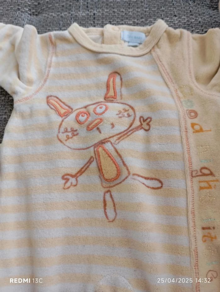 Pyjama - photo numéro 2