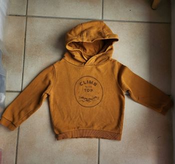 Sweat à Capuche taille 3 ans