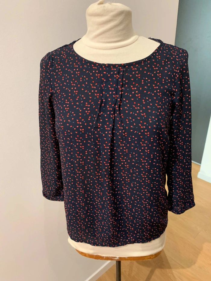 Superbe blouse avec dentelle 🌸 - photo numéro 2