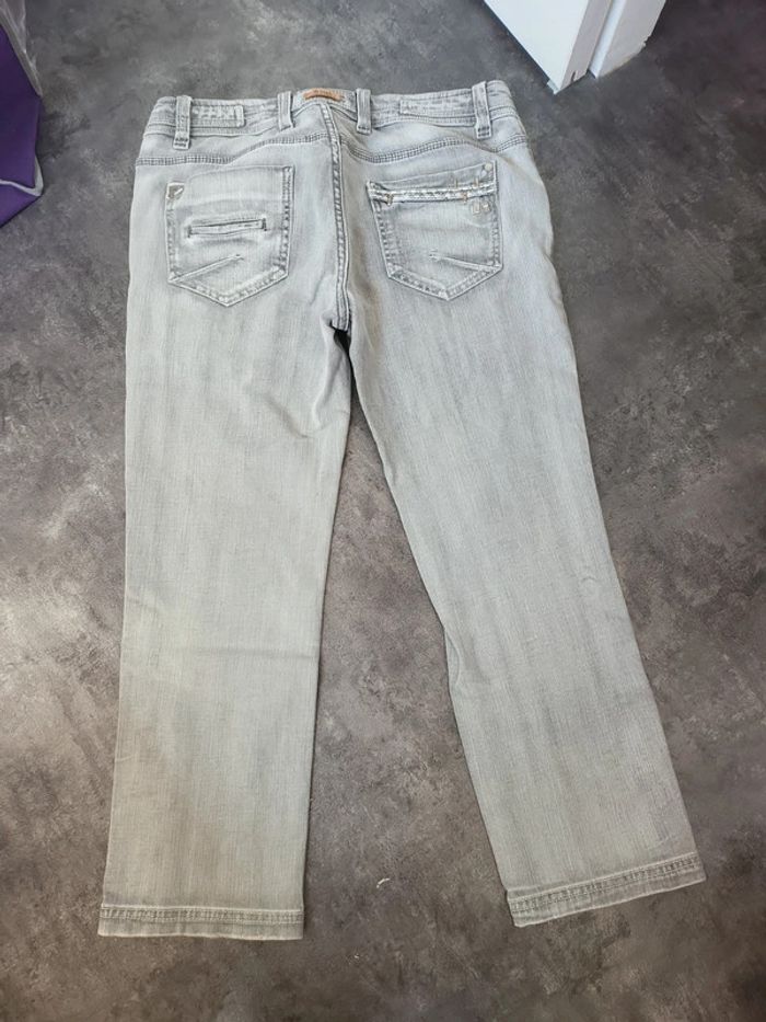 Pantacourt 7/8ème femme 40/42 très bon état LMV - photo numéro 10