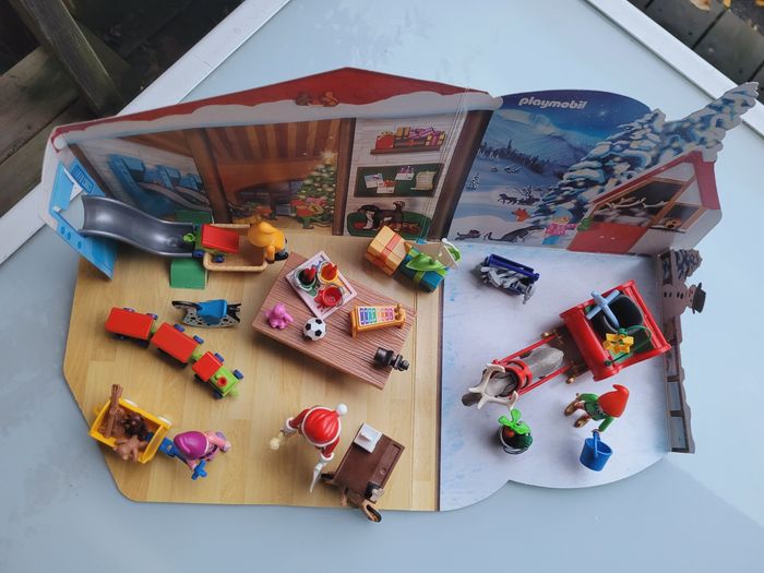 Playmobil 9264 : Calendrier de l'avent, La Fabrique du Père-Noël 🎅 - photo numéro 10