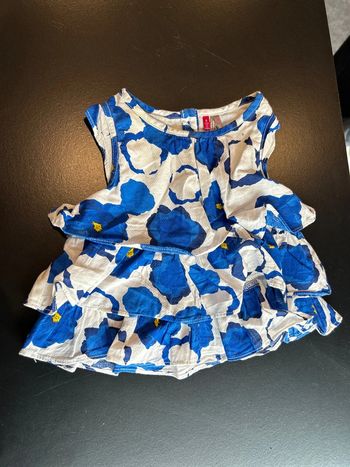 Haut fleur bleu