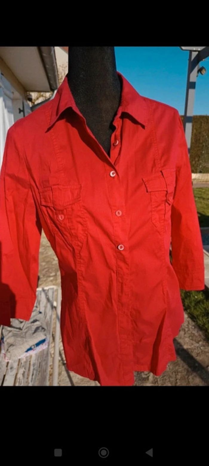 Chemisier rouge