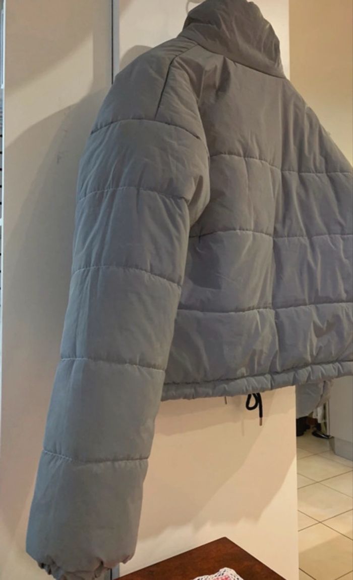 Doudoune courte réfléchissante taille L comme neuve effet lumineux - photo numéro 3