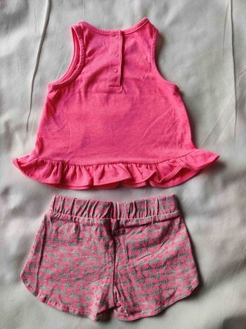 Ensemble tee-shirt et short neuf Vertbaudet