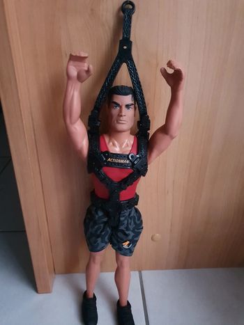 Action Man Sky Diver Parachutiste