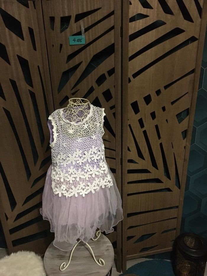 Robe fille 4 ans avec dentelle
