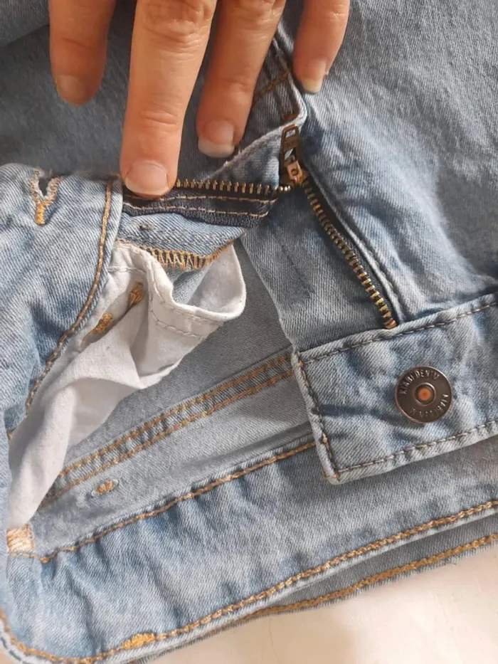 Lot 3 jeans skinny kiabi tbe taille 32 - photo numéro 19