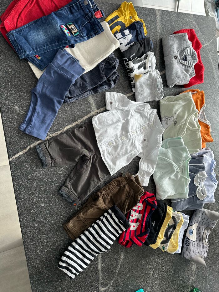 Lot de vêtements taille 3 mois garçon