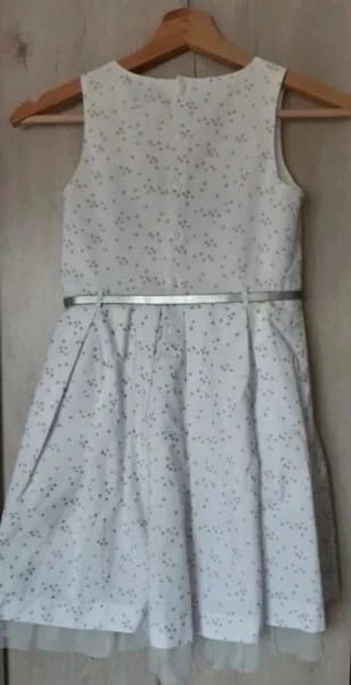 Robe doublée kiabi 8 ans blanc à pois multicolore en très bon état - photo numéro 3