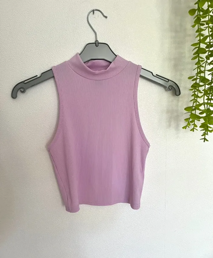 Très beau haut top court pour femme
