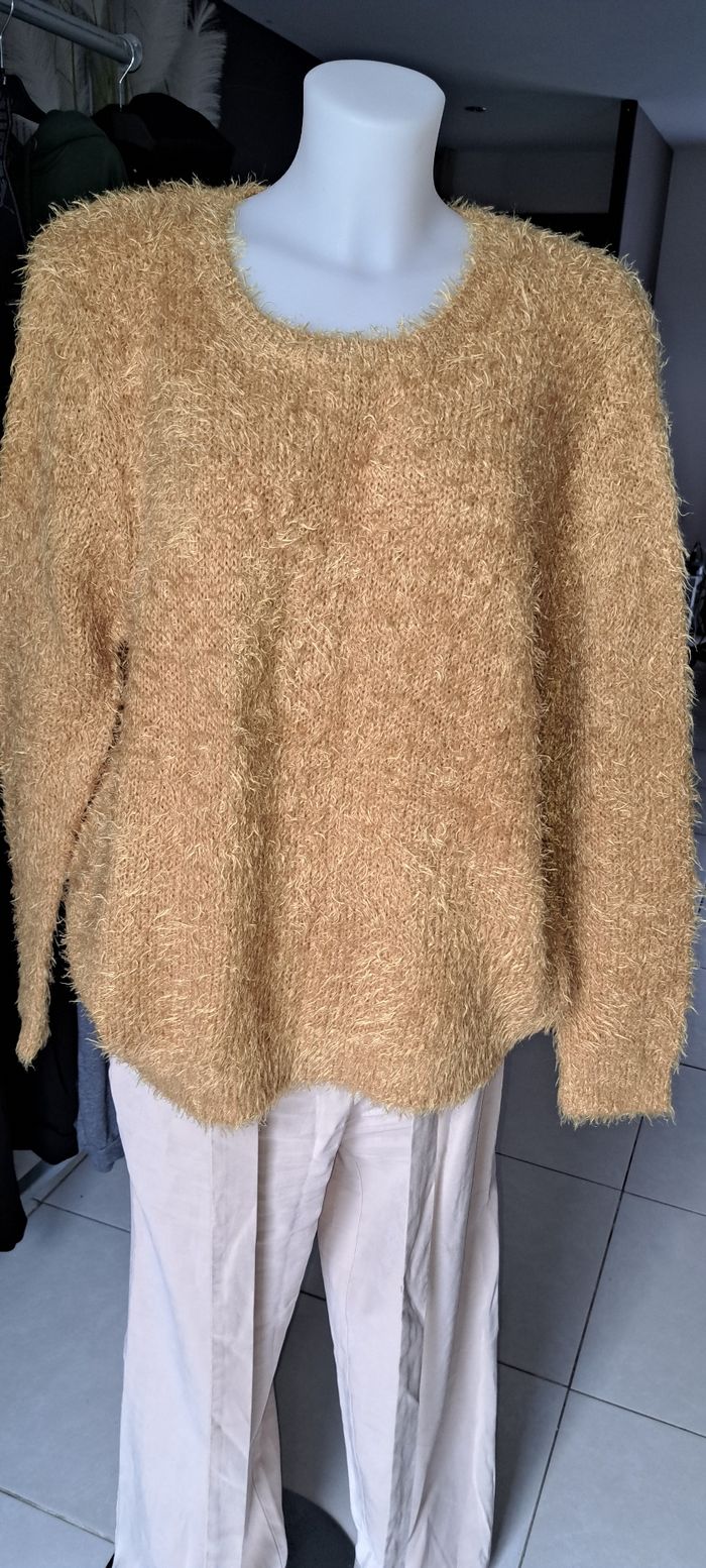 Pull pilou