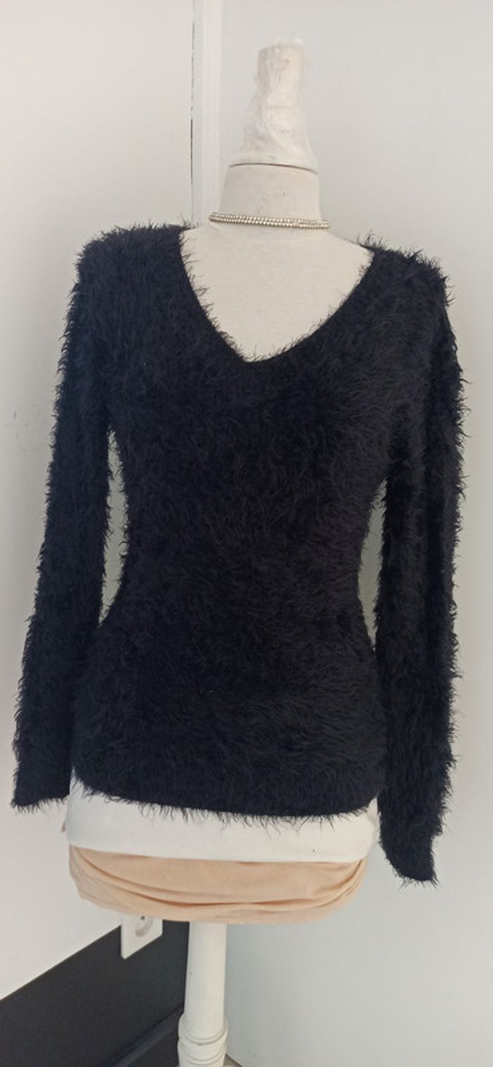 Pull noir D&N