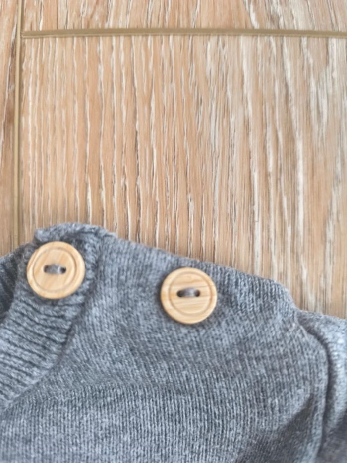 Pull gris unis 6 mois garçons - photo numéro 3