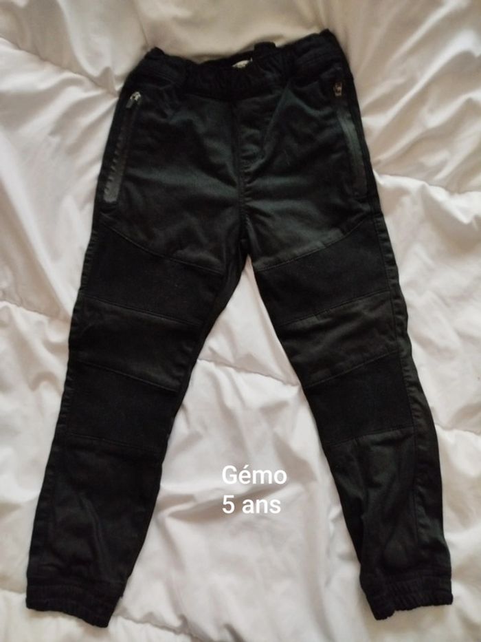 Jean ciré style motard Gémo 5 ans