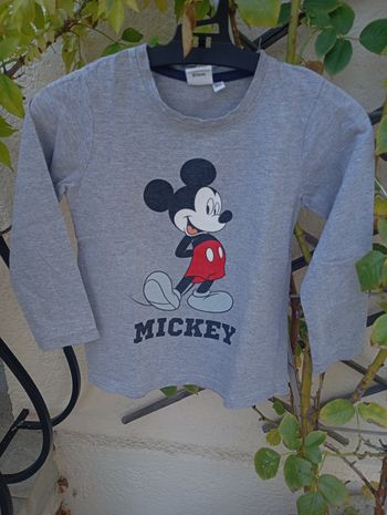 Pull Mickey 4/5 ans