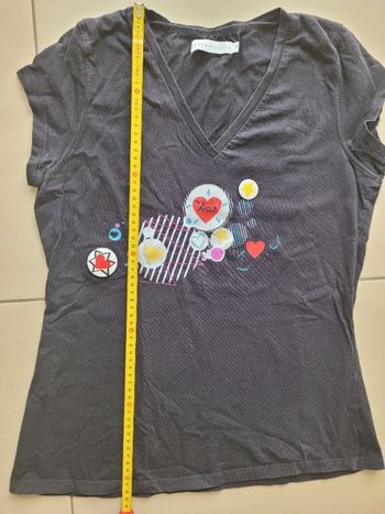 Tee shirt cache cache t4