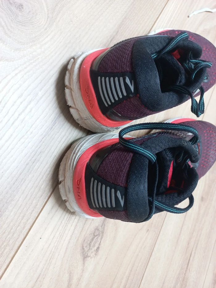 Lot 3 paires de baskets - photo numéro 10