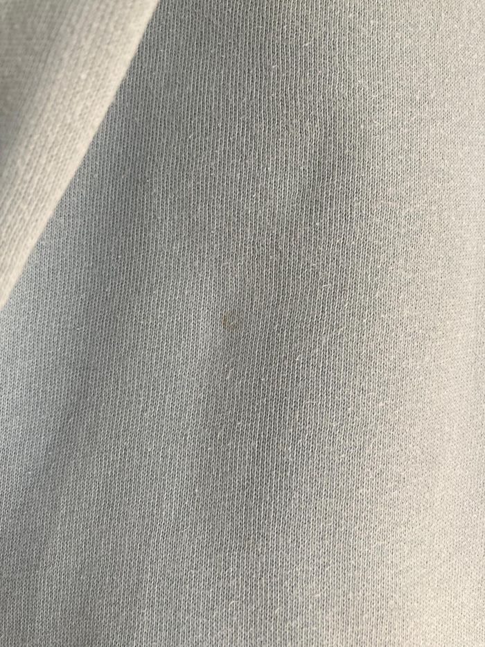 Sweat fille 6 ans (116 cm) Zara – Bleu ciel, papillons en sequins, très bon état - photo numéro 5