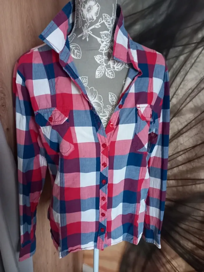 Chemise à carreaux