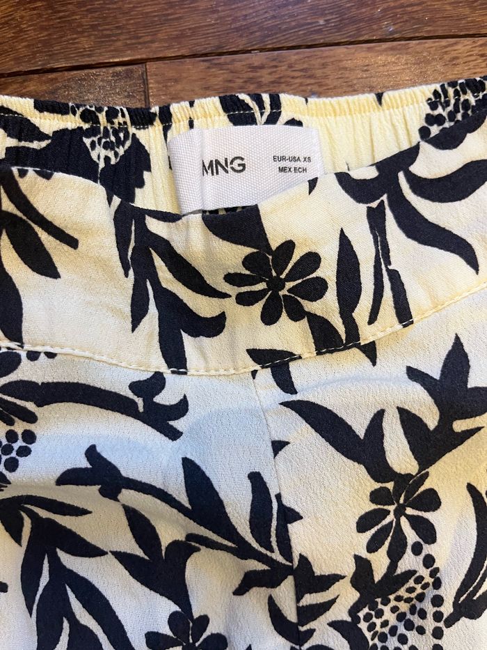 Pantalon / Jupe culotte large fluide fleurie noire et crème mango taille XS - photo numéro 4