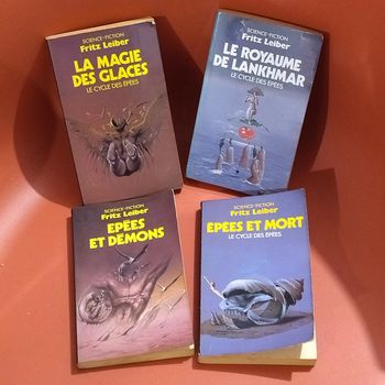 lot 4 livres le cycle des épées Fritz Leiber