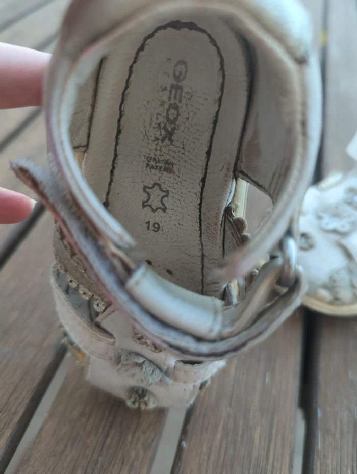 Nu pieds - photo numéro 4