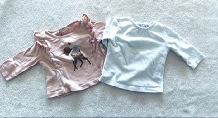 Lot de 2 tee-shirts manches longues « sans marque » 3 mois
