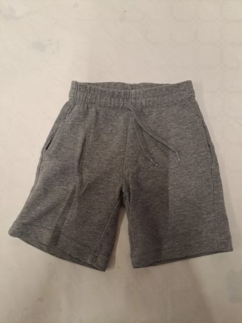 Short gris molleton léger 3A Kiabi - TBE