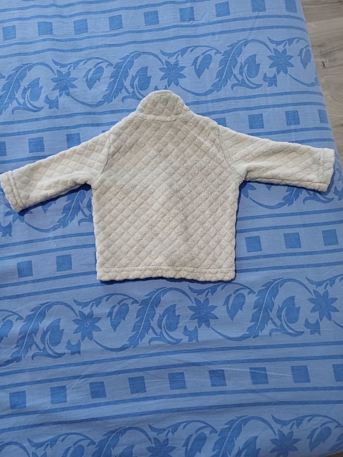 Gilet bébé taille 6 mois - photo numéro 4