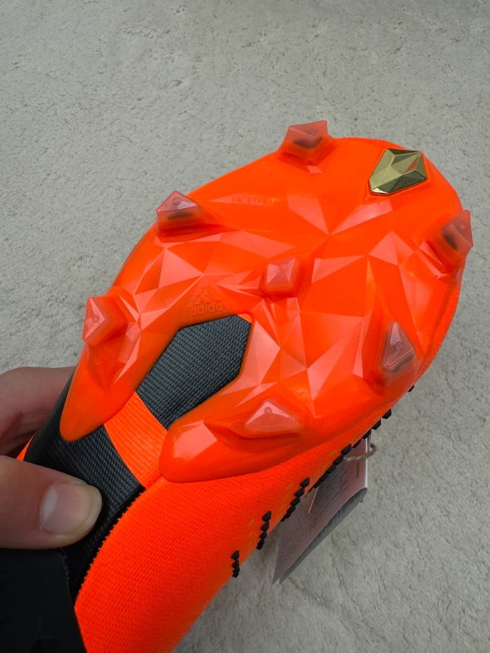 Crampon Adidas Predator Accuracy FG Neuve Taille 36 - photo numéro 10