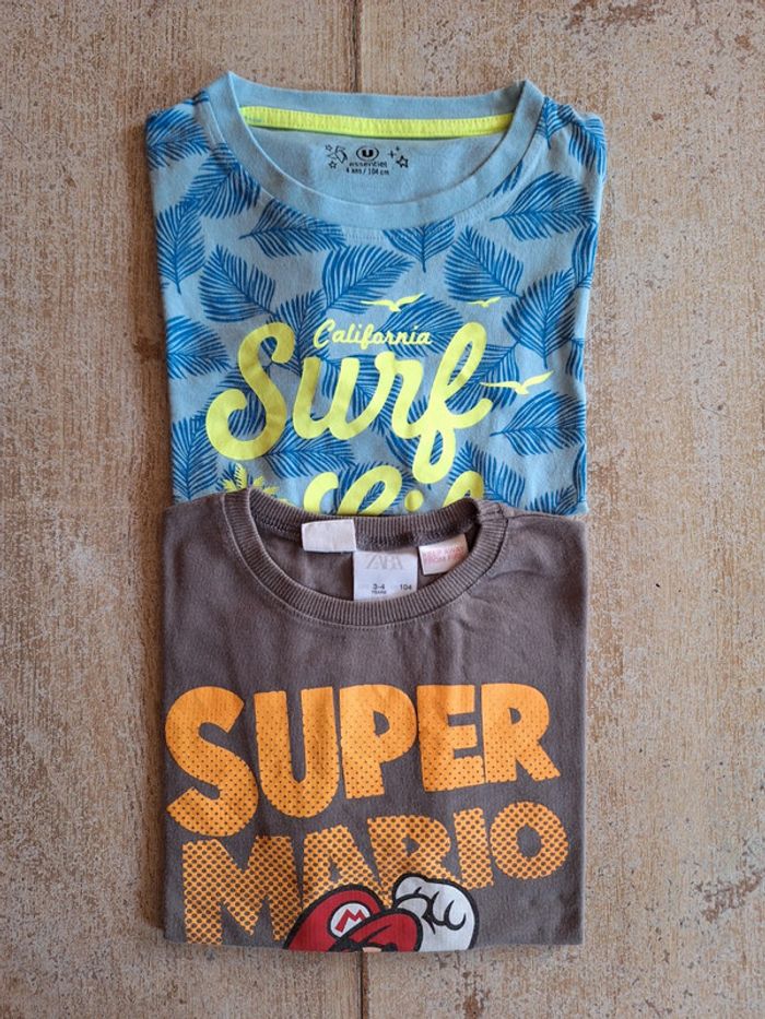 Lot de 2 t-shirts U essentiel et Zara - 4 ans