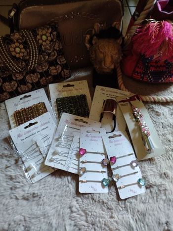 Lot Barrettes & pinces etc...Pop Shop