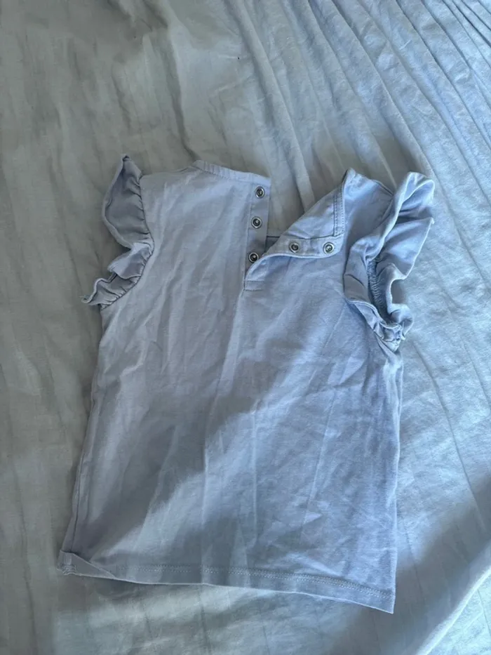 Lot 6 hauts - 18 Mois - photo numéro 9