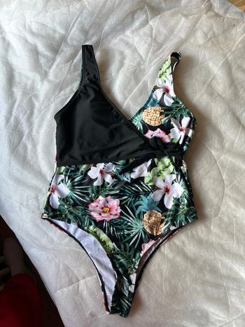 Maillot de bain fleuri T38/40