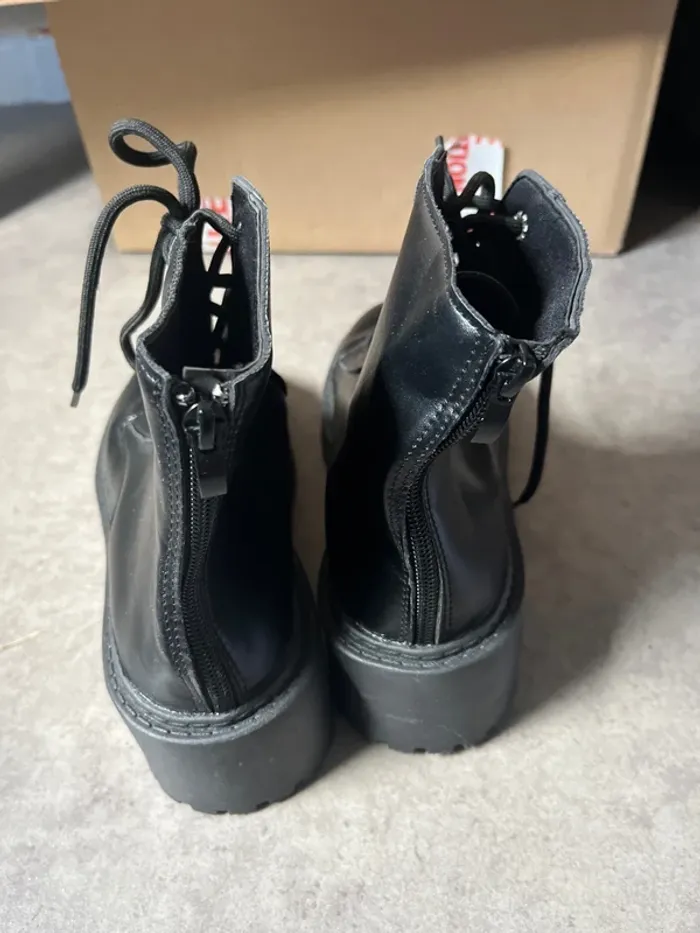 Bottes - photo numéro 2