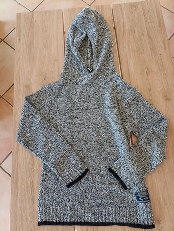 Pull gris