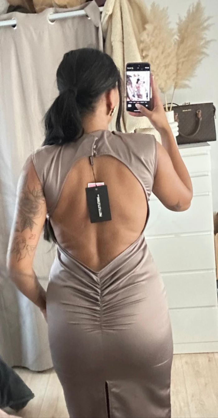 Robe longue dos nue | Neuve avec étiquette - photo numéro 2