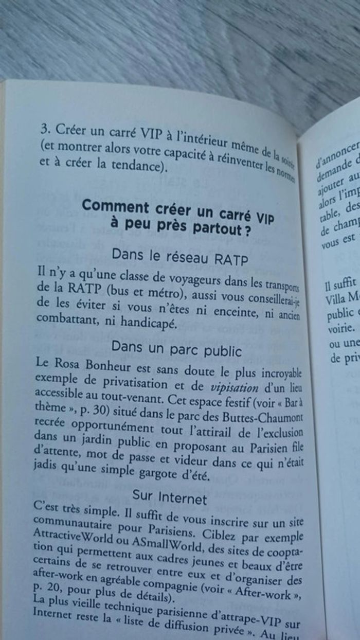 Livre Paris Mode d’emploi - photo numéro 2