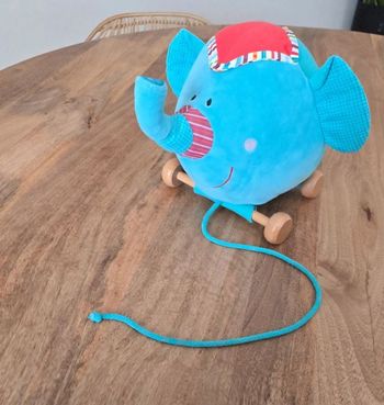 Elephant à roulette Albert lilliputiens