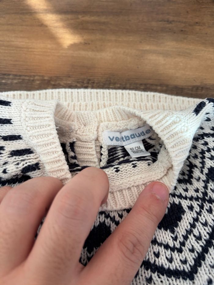 Pull  6 mois - photo numéro 2