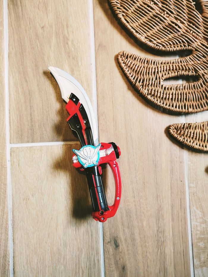 🤺 Power rangers super megaforce épée sabre/saber sonore marque Bandai - photo numéro 2